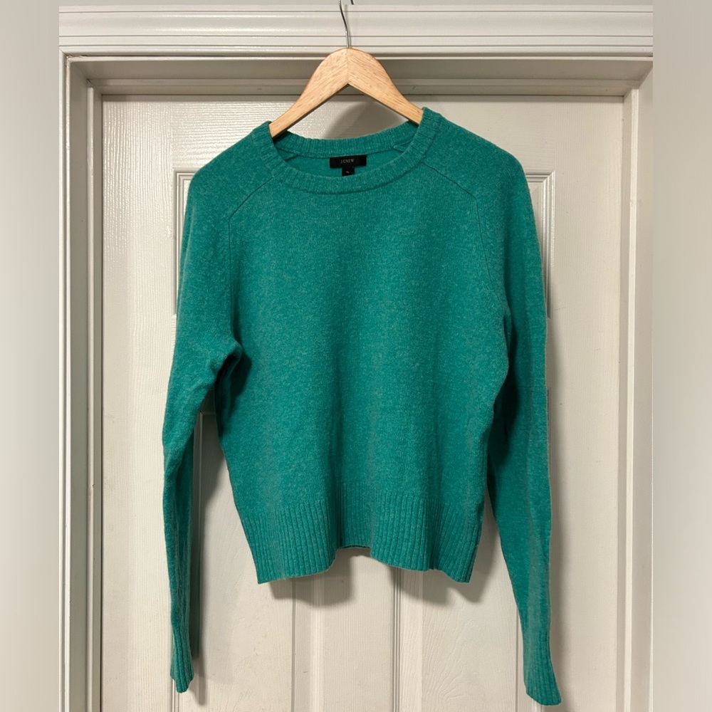 J Crew 100% Wool Green Sweater - XL